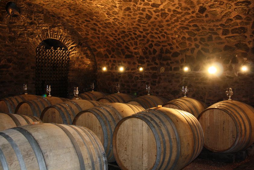 Barriques-Chateau-Pierre-Bise